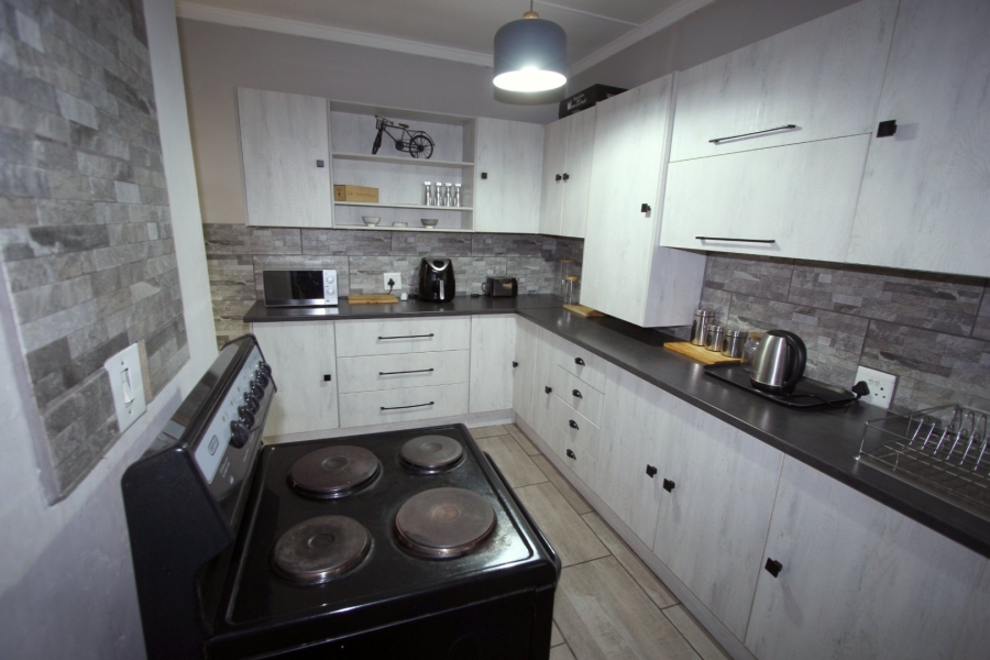 To Let 3 Bedroom Property for Rent in Dagbreek Free State